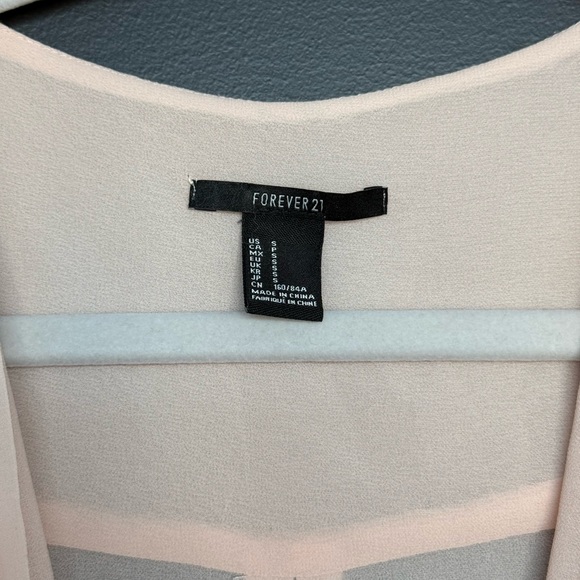 FOREVER 21 Pink Sleeveless Blouse, Size S - Picture 3 of 4